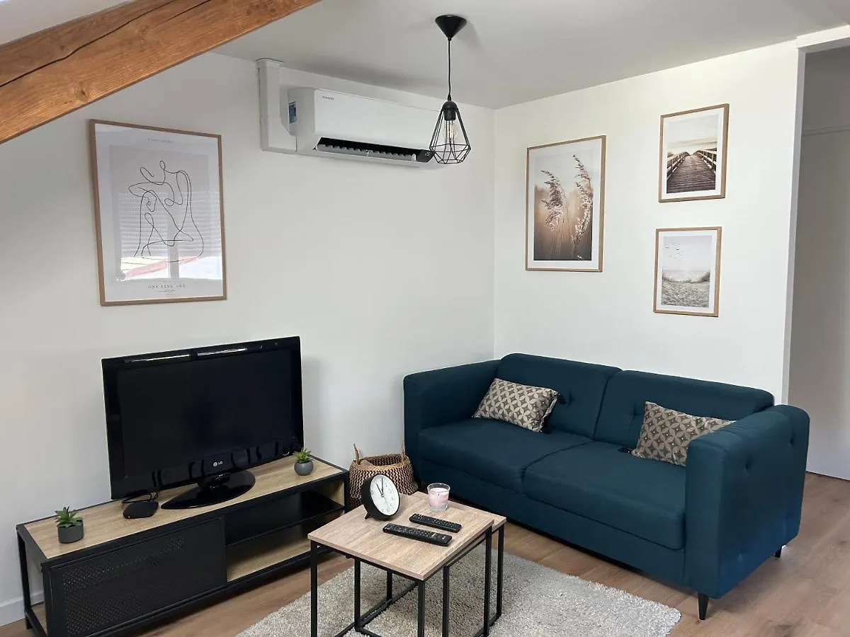 Appartement Proche A43, Proche Gare De Bourgoin Domarin